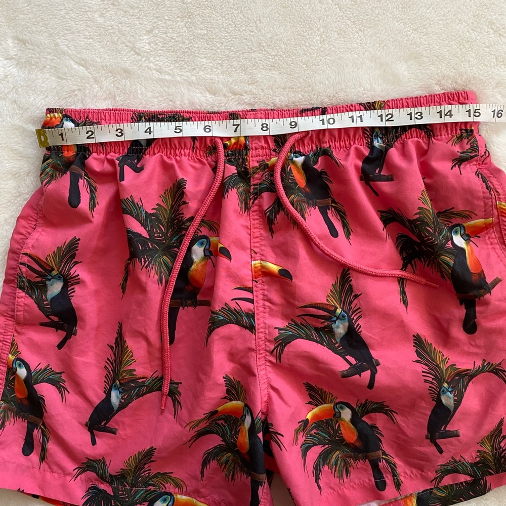 Pink tucan print mini workout shorts / swim trunks. Best fits Small. - Picture 7 of 10
